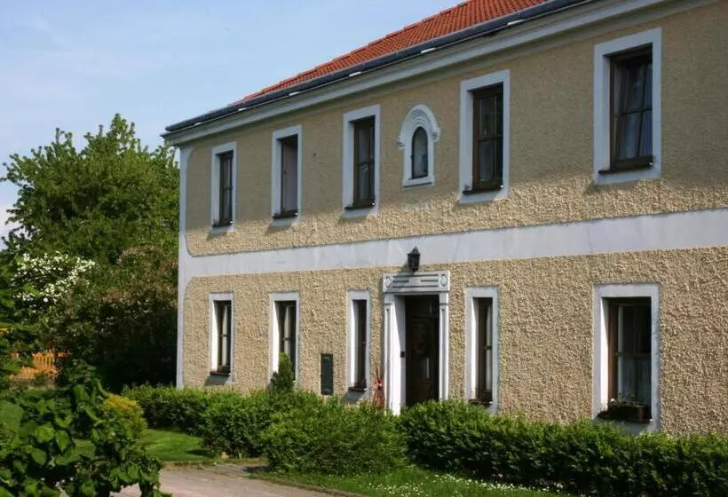 ホテル Reiterbauernhof Schönlehenhof
