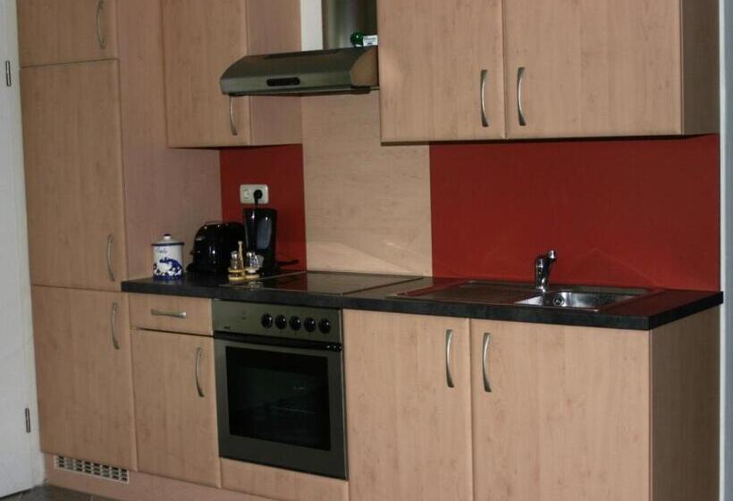 Hotel Reiterbauernhof Schönlehenhof