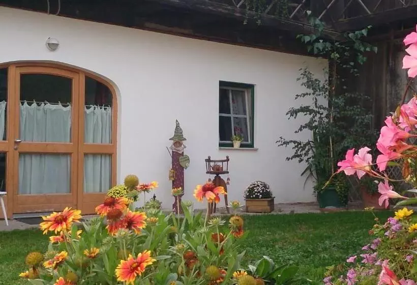 ホテル Reiterbauernhof Schönlehenhof