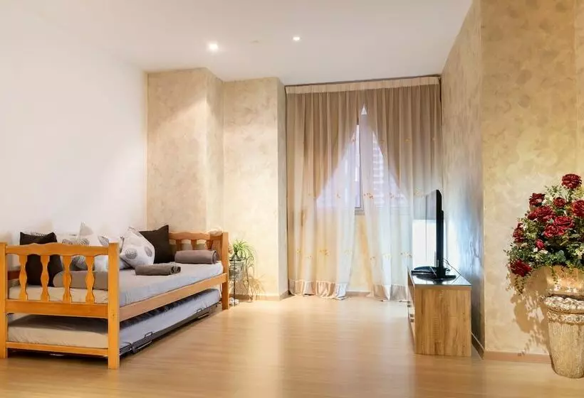 هتل Rosebury Studio Suite By D Imperio Homestay