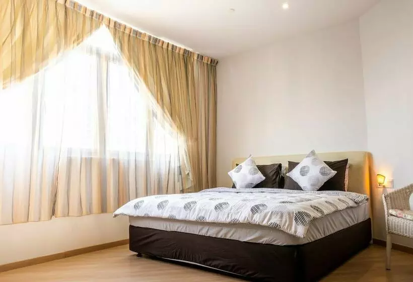 هتل Rosebury Studio Suite By D Imperio Homestay