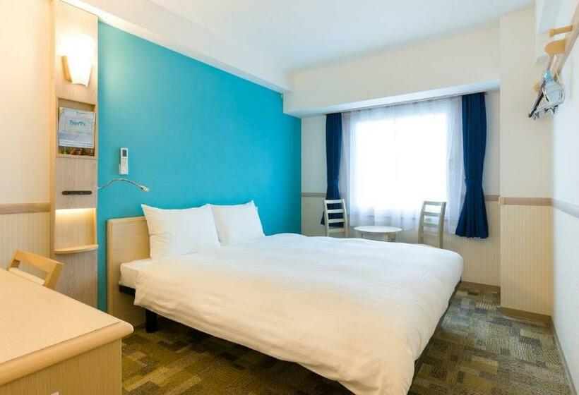 בית מלון כפרי Toyoko Inn Nara Oji Eki Minami Guchi