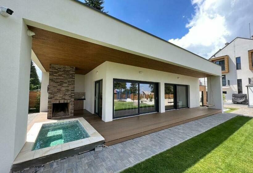 Отель Vis De Apuseni