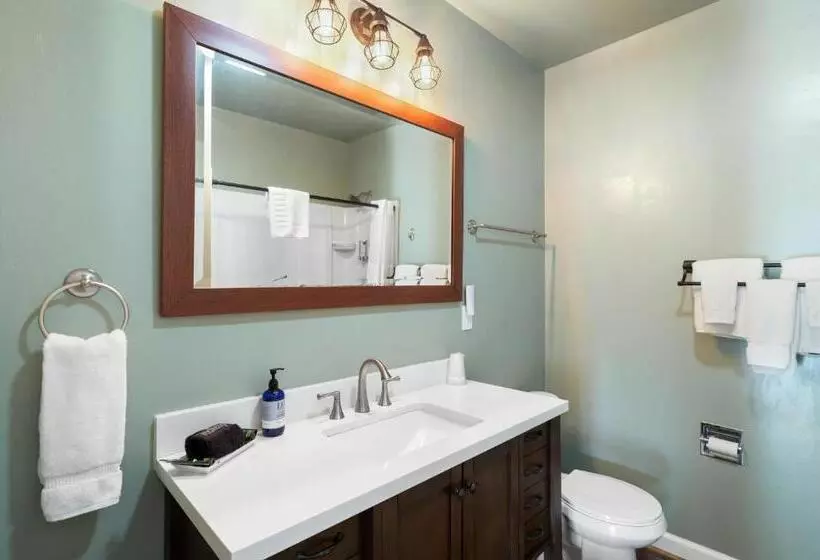 Lomakeskus Indian Creek Lodge