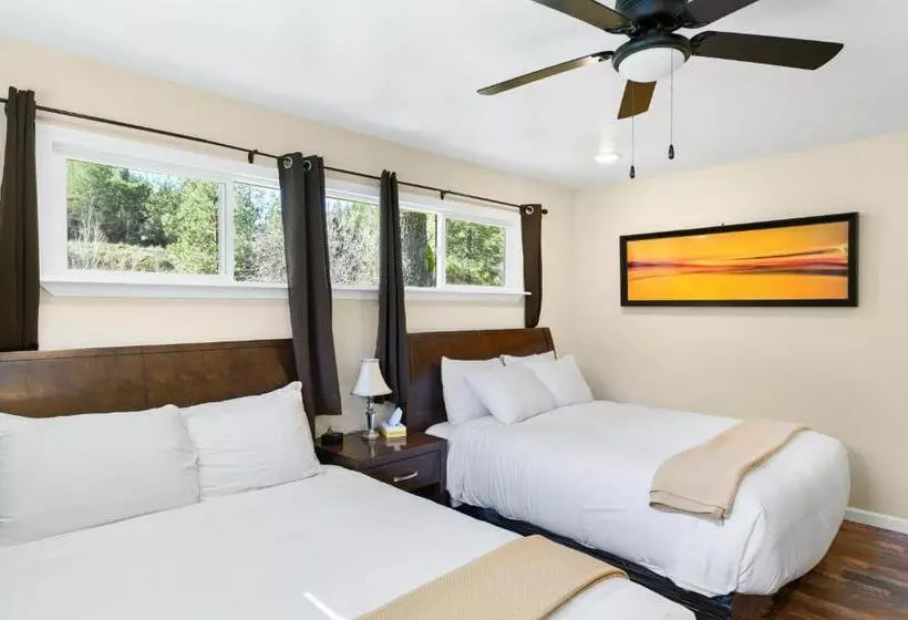 Lomakeskus Indian Creek Lodge