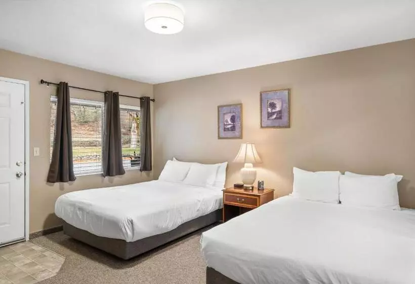 Lomakeskus Indian Creek Lodge