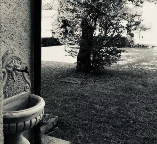 ベッドアンドブレックファースト Antica Villa Sophie