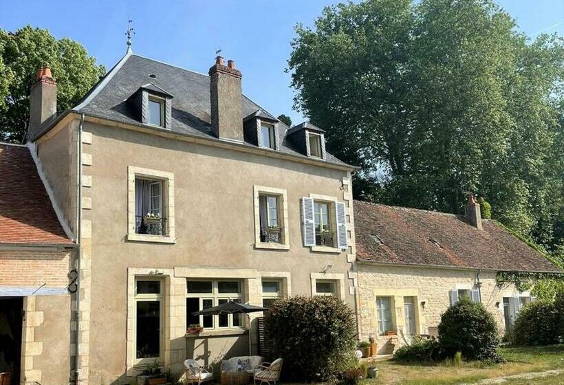 ベッドアンドブレックファースト Chambre D Hôtes Au Bord De Loire