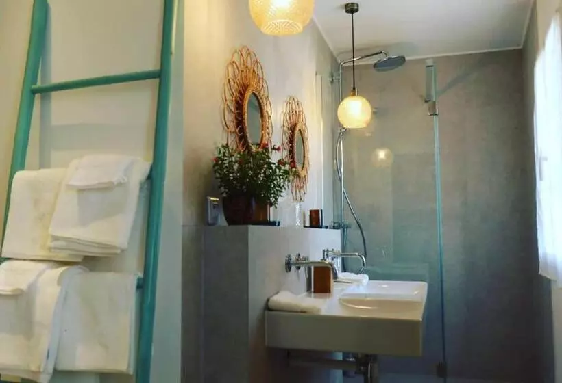 Aamiaismajoitus (B&B) La Maison Des Champs , Chambres D Hotes , Receptions