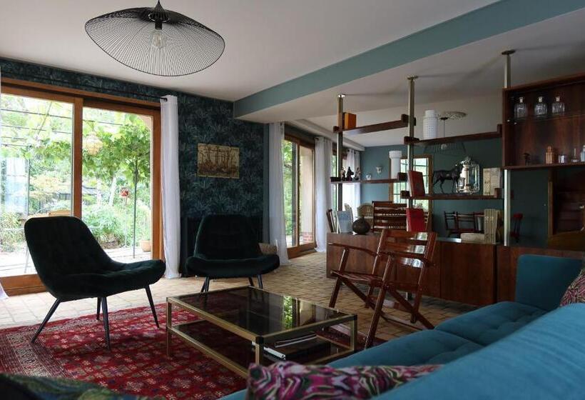 مبيت وإفطار La Maison Des Champs , Chambres D Hotes , Receptions