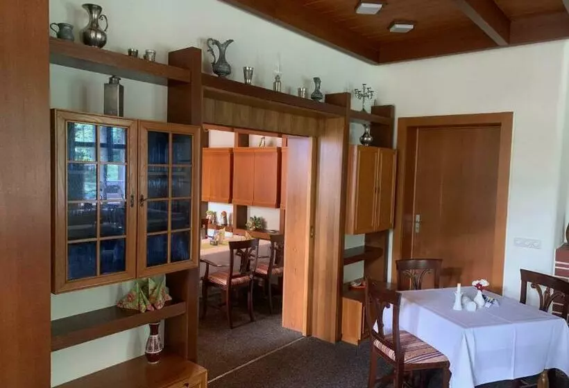 Hotelli Forsthaus Siehdichum