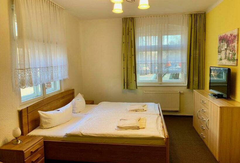 酒店 Forsthaus Siehdichum