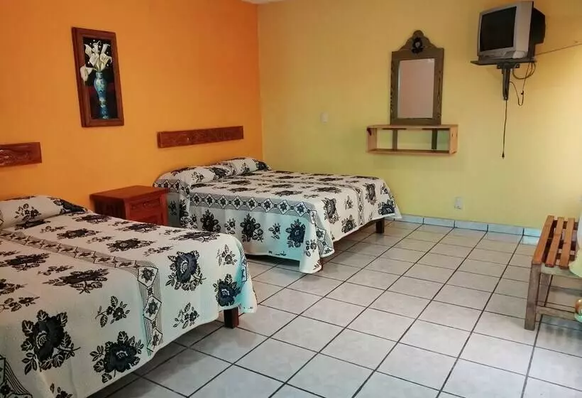 Hotelli Jardín