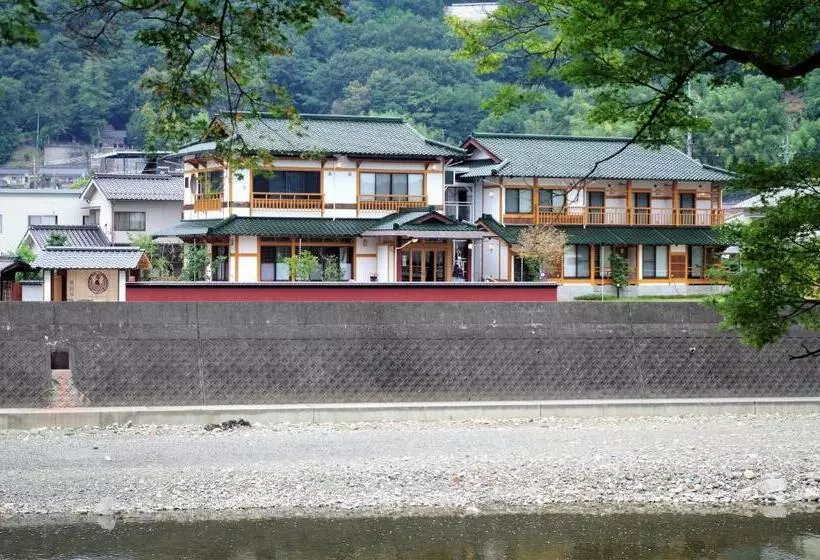 Ibara Denim Hotels 舞鶴楼