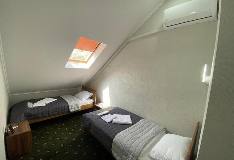 Motel аквамарин