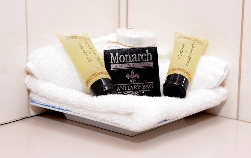 מוטל Rodney Motor Inn