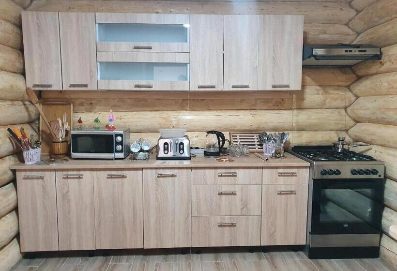 Пансион Cabana Raisa