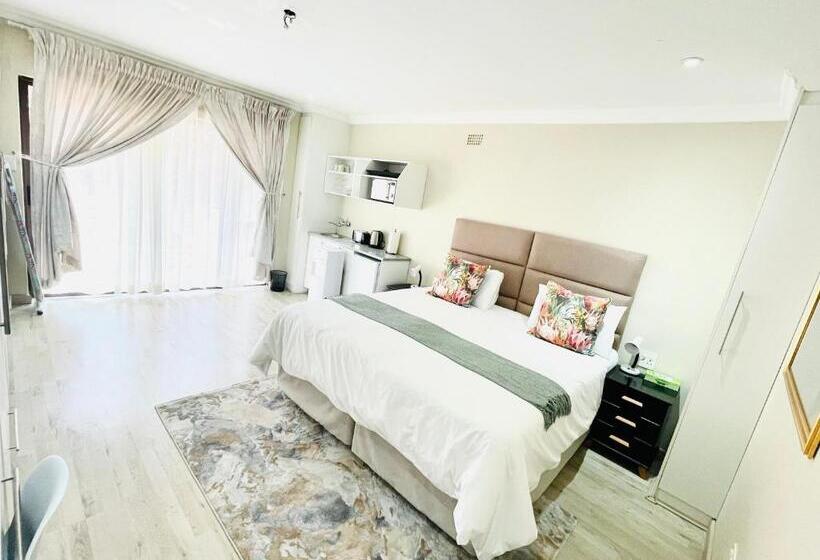 Pension C&c Hotel Vibes Randpark Ridge Jhb 14 Units Available