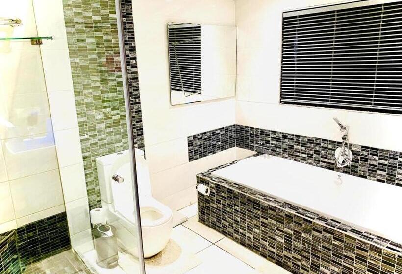 Pension C&c Hotel Vibes Randpark Ridge Jhb 14 Units Available