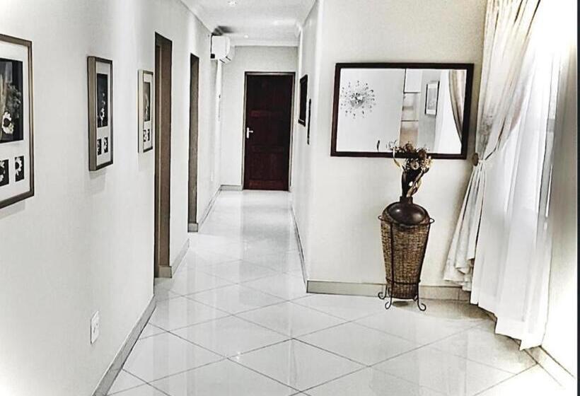 Pension C&c Hotel Vibes Randpark Ridge Jhb 14 Units Available