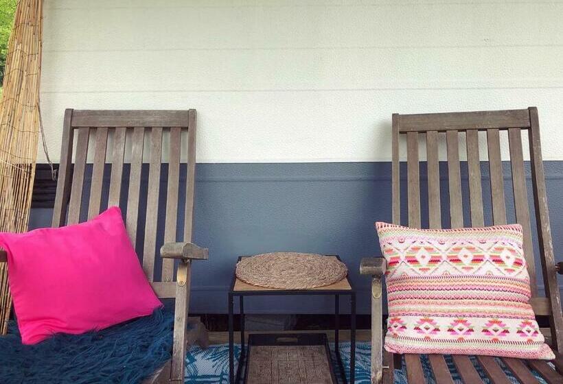 بنسيون Gîte Aurinko : Caravane Avec Bain Nordique