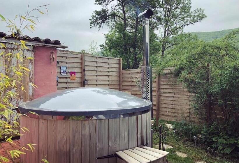 بنسيون Gîte Aurinko : Caravane Avec Bain Nordique