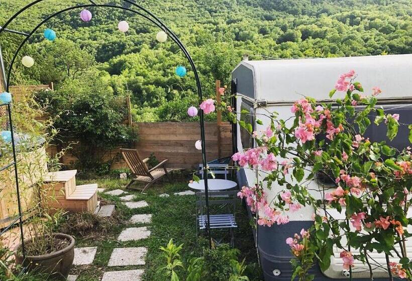 بنسيون Gîte Aurinko : Caravane Avec Bain Nordique