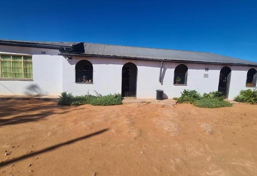 펜션 Hollywood Lodge