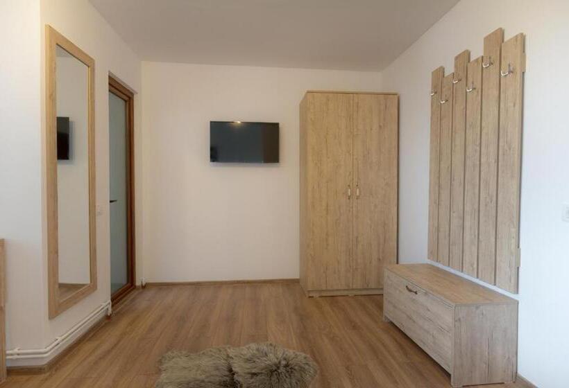 膳宿费 La Helesteu