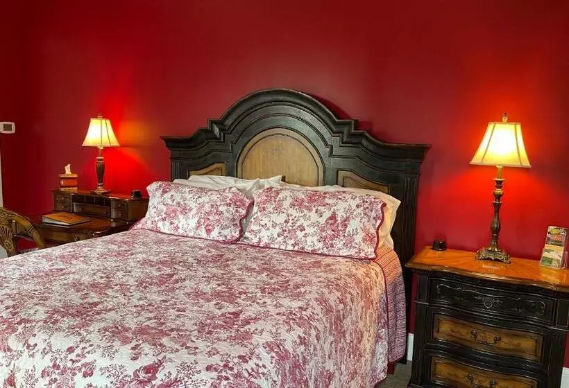 Riverside Inn Bed And Breakfast