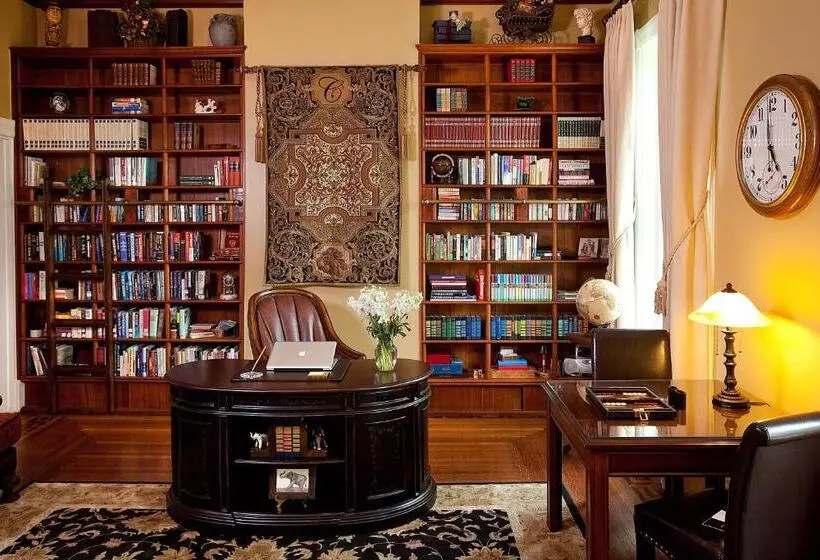 Riverside Inn Bed And Breakfast