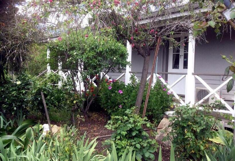 Wagin Cottage Garden Bed And Breakfast