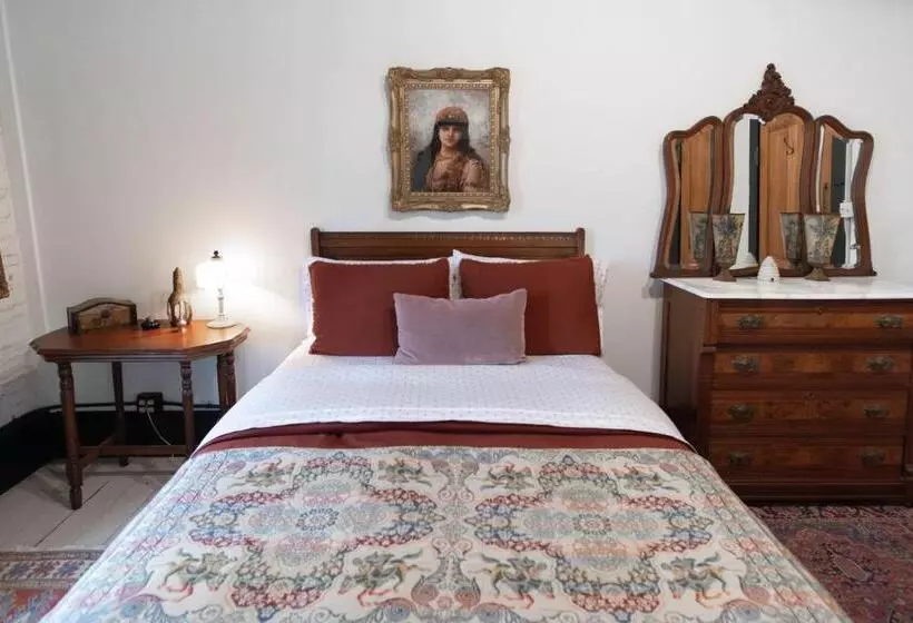 Retkeilymaja Beard And Lady Inn