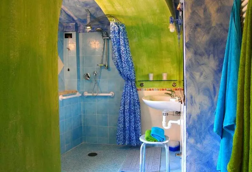 Retkeilymaja Il Mondo In Valle