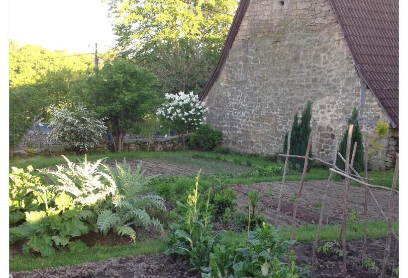 ベッドアンドブレックファースト A L Ombre Du Tilleul