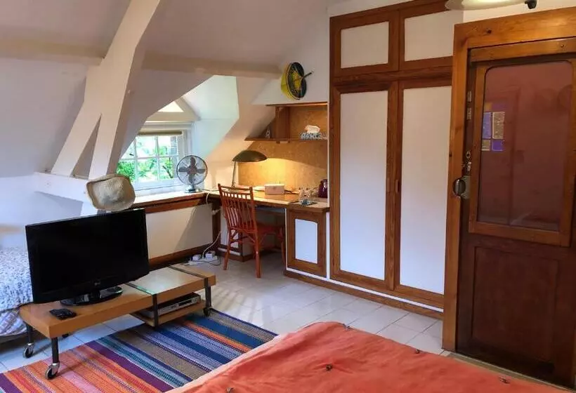 ベッドアンドブレックファースト Le Clos Du Ru