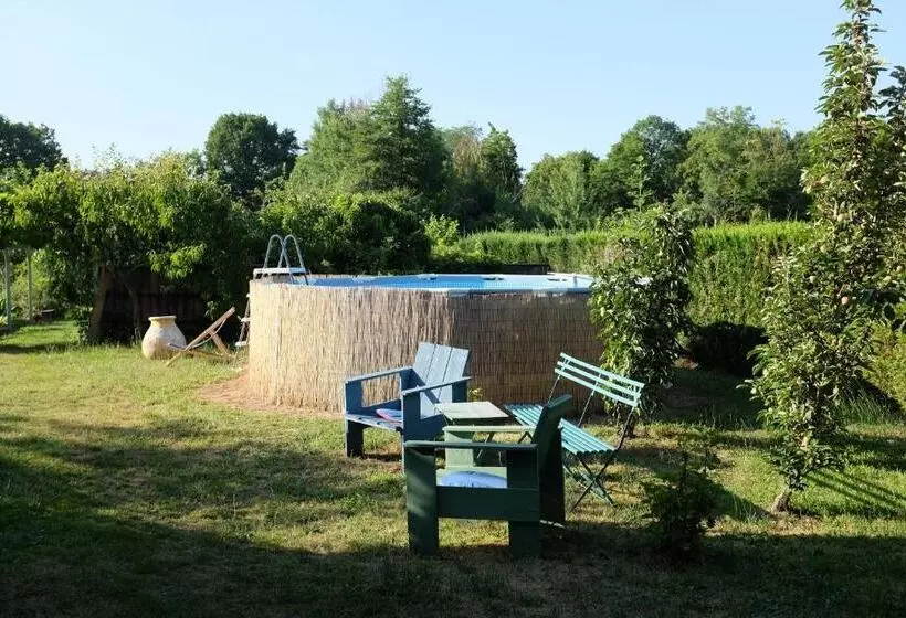 ベッドアンドブレックファースト Le Clos Du Ru