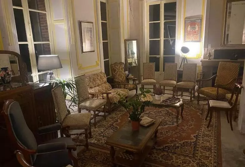 Aamiaismajoitus (B&B) Le Domaine De Toussacq