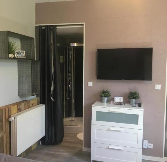 مبيت وإفطار Le Nid De Cigognes