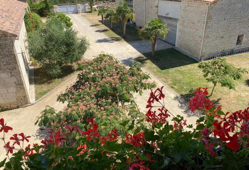 민박 Montaillon Chambres D Hôtes