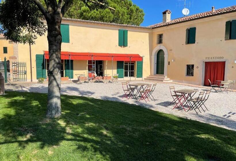 צימר Turchi Farm Locanda Della Luna & Antico Frantoio