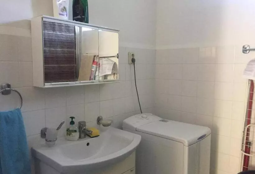 Aamiaismajoitus (B&B) Villa Dolne Saliby