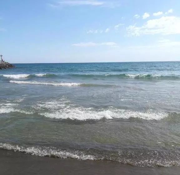 هتل Agriturismo Terra Del Sole