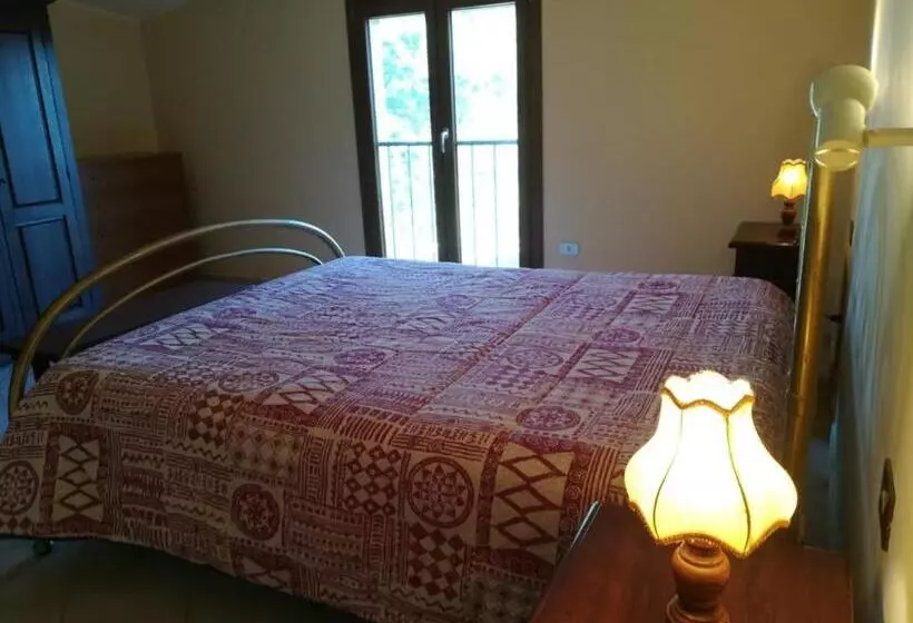 هتل Agriturismo Terra Del Sole