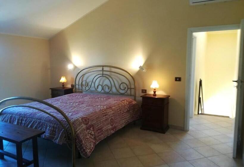 בית מלון כפרי Agriturismo Terra Del Sole