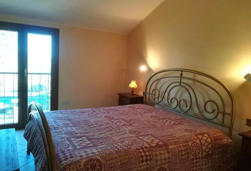 هتل Agriturismo Terra Del Sole