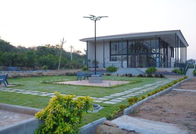 Отель Bliss Farm Stay Jasmine