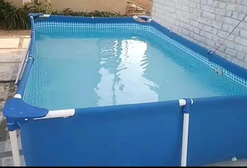 Hotelli Bliss Farm Stay  Jasmine