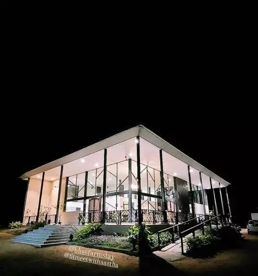 Hotelli Bliss Farm Stay  Jasmine