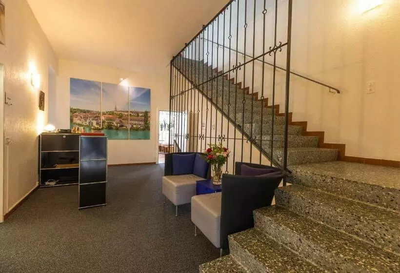 ホテル Bären Niederscherli